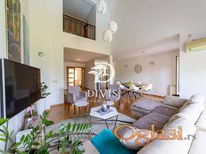 Višnjička banja, kuća sa bazenom, 4 etaže, 302m2